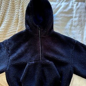 Black alo Sherpa quarter zip! Perfect condition